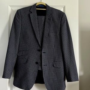 Men’s dress suit